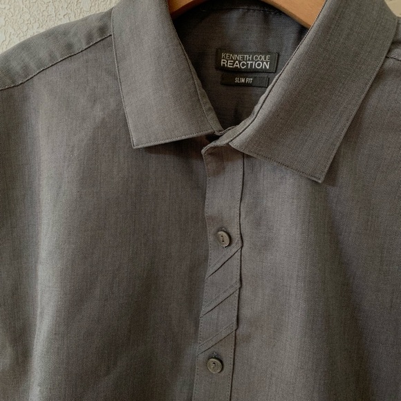 Kenneth Cole Slim Fit Button Up Shirt Size 17 - Picture 3 of 6